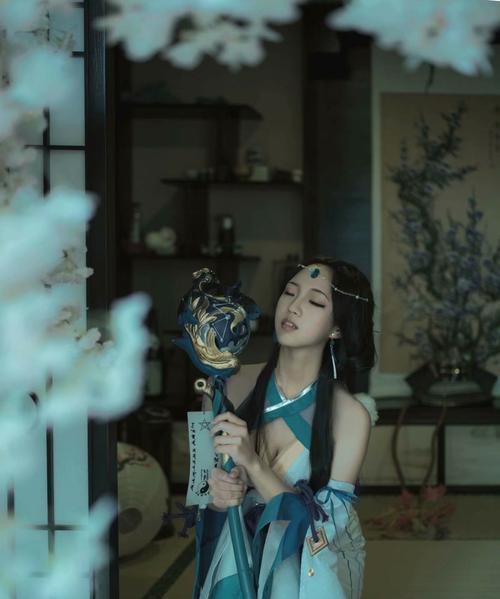 《以阴阳师八百比丘尼时祀之羽皮肤获得攻略》（唤醒灵兽之力，获取独一无二的皮肤）