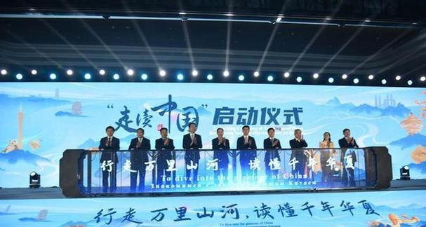 《奥拉星手游》云镜之树活动攻略（在云镜之树中）