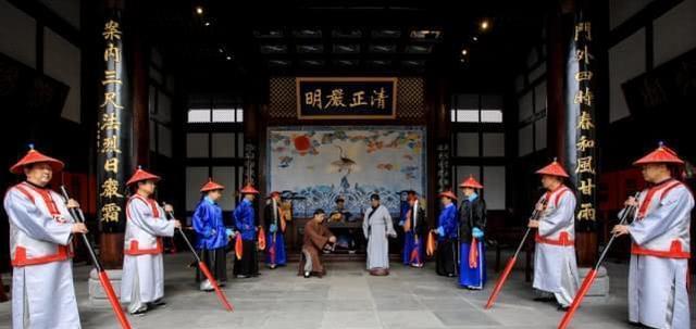 游戏中的大老爷官府（深入探究游戏中的官府选项）